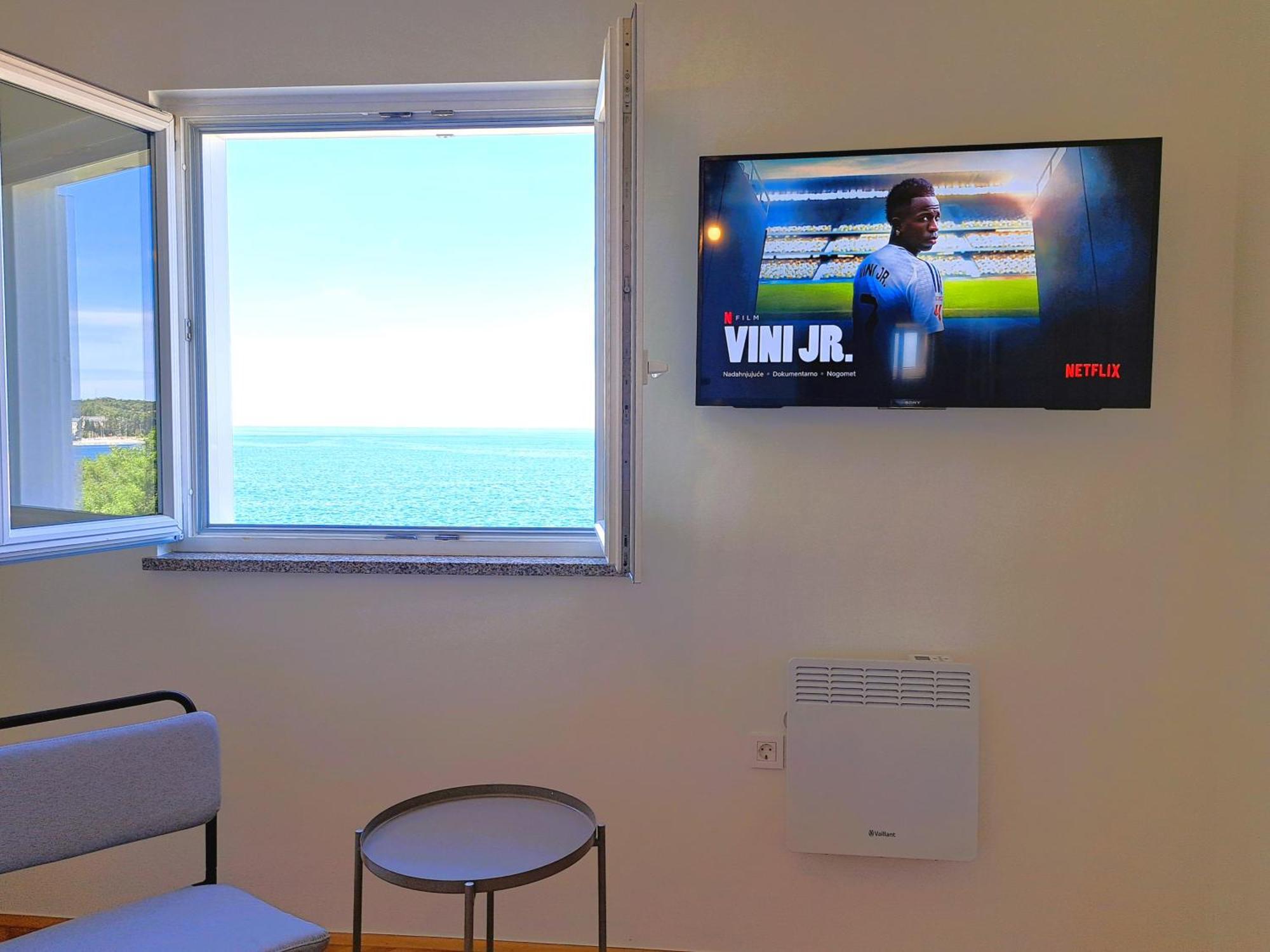 Apartment With A View روفينج المظهر الخارجي الصورة